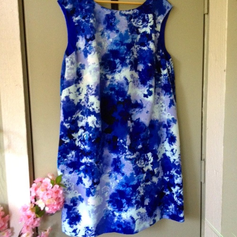 Adrianna Papell 18W Dress Sleeveless Blue Medley crew neck V-back zipper lined